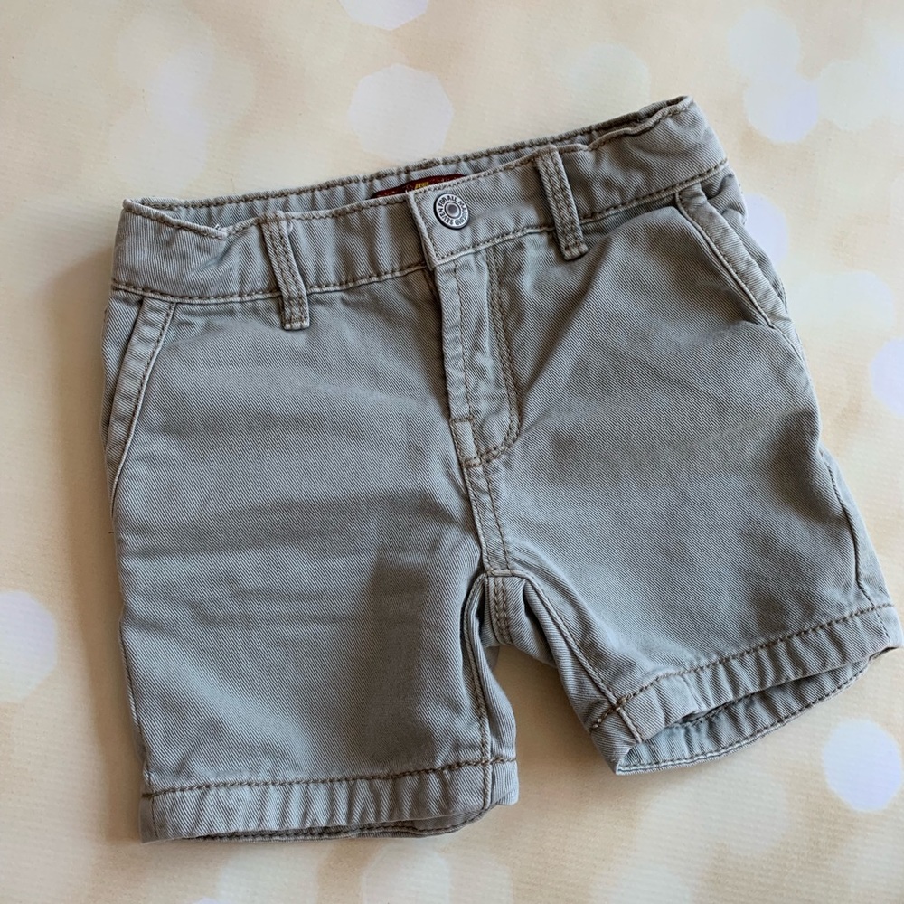 12m 7fam shorts